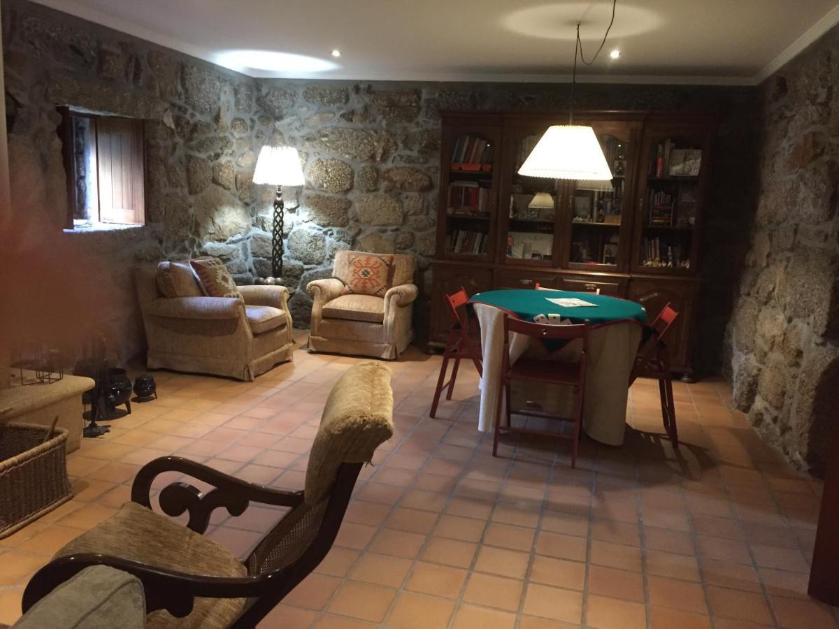 Bergui Guesthouse - Guimarães Zewnętrze zdjęcie