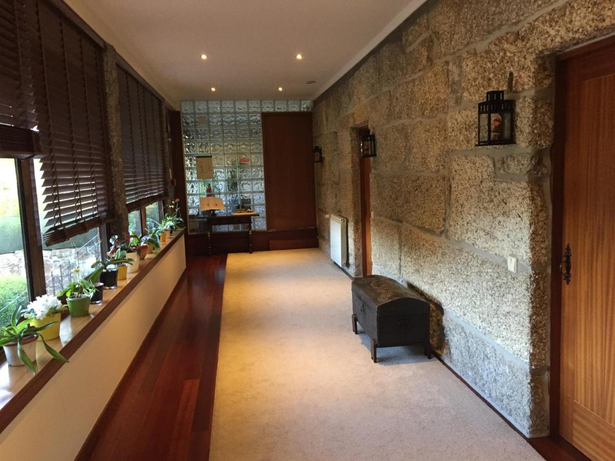 Bergui Guesthouse - Guimarães Zewnętrze zdjęcie